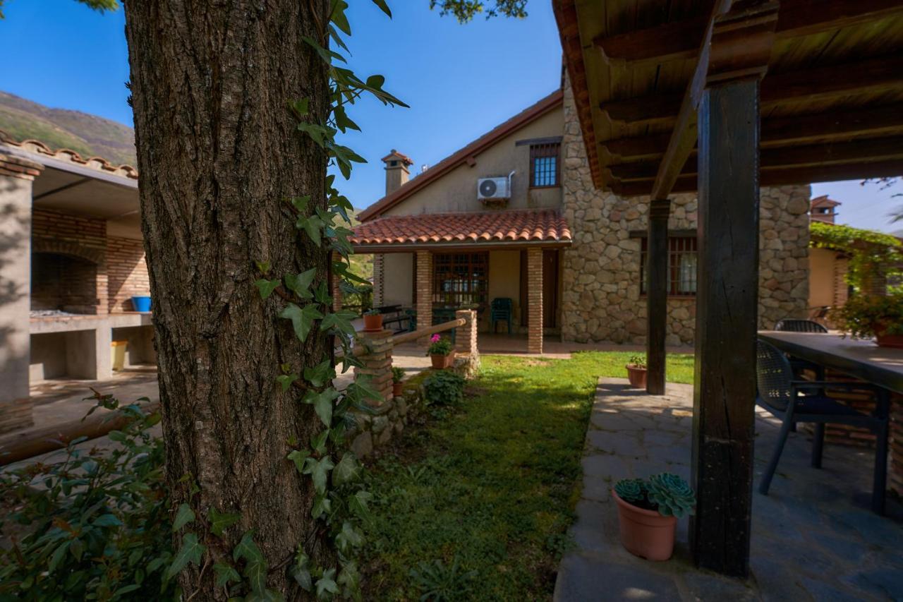 La Canada Del Valle Del Jerte Navaconcejo Exterior photo
