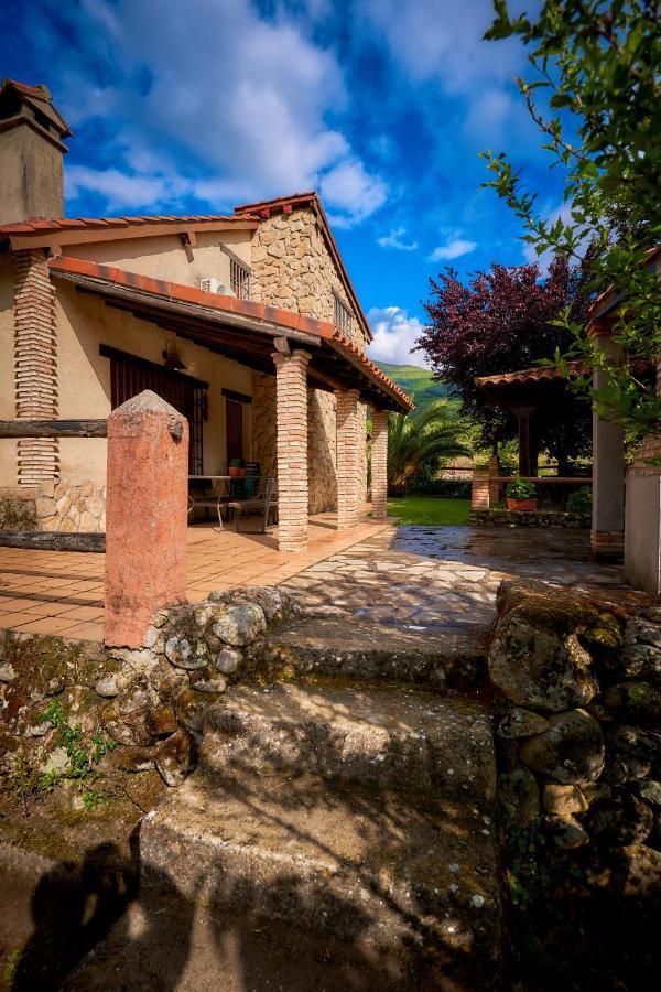 La Canada Del Valle Del Jerte Navaconcejo Exterior photo