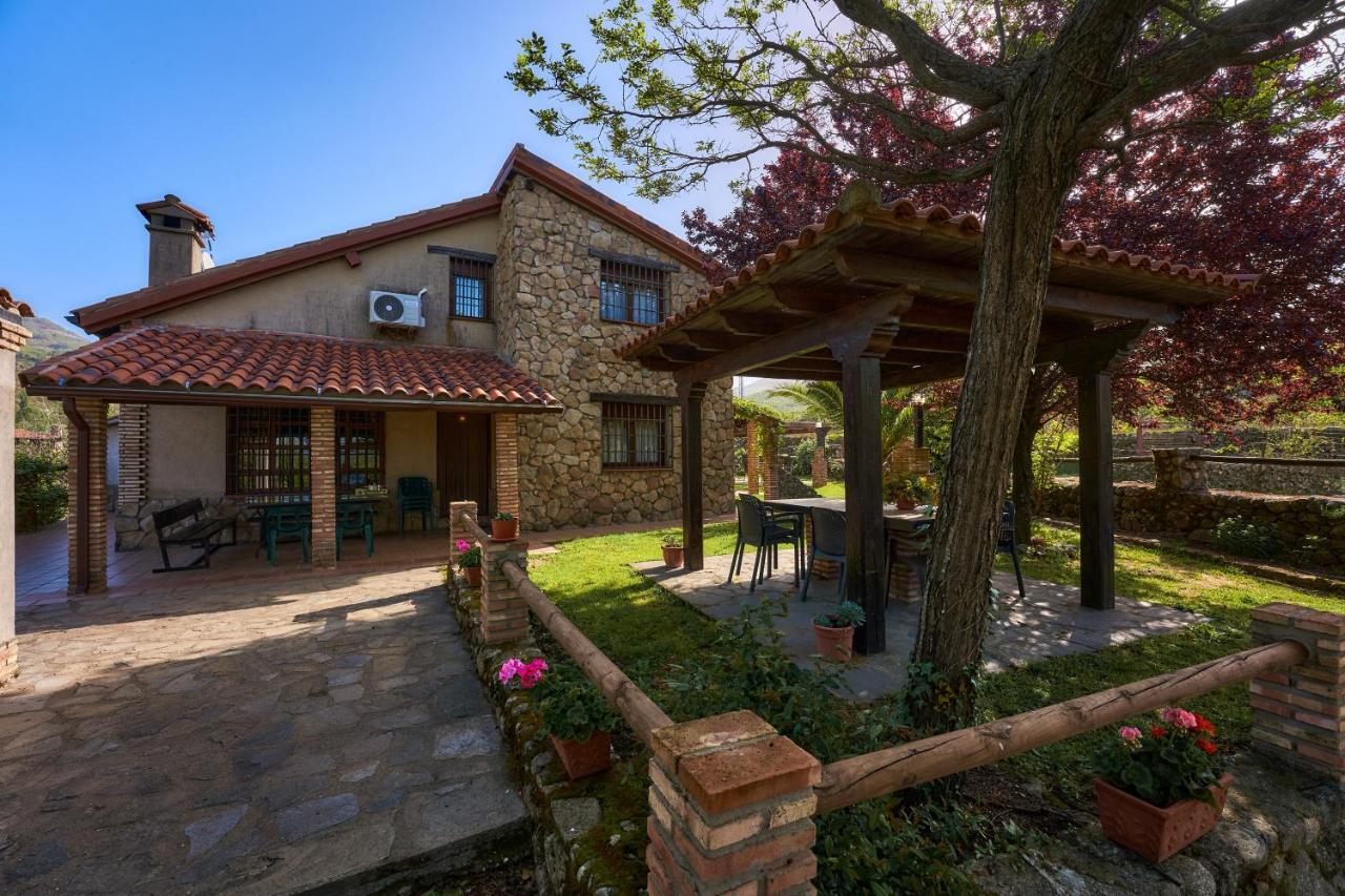 La Canada Del Valle Del Jerte Navaconcejo Exterior photo