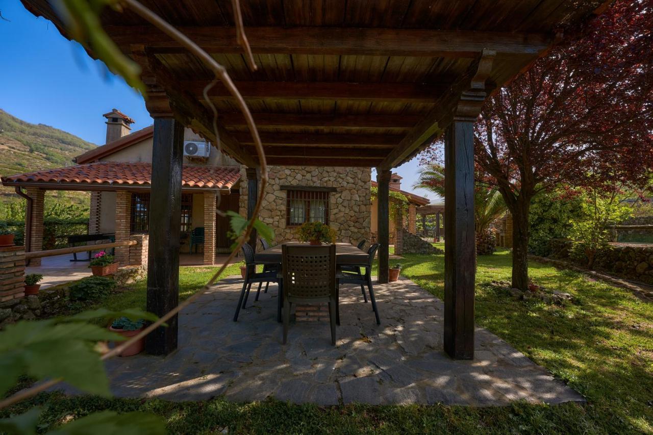 La Canada Del Valle Del Jerte Navaconcejo Exterior photo